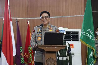 Orasi Ilmiah Kapolda Riau Pukau Ratusan Mahasiswa UIN Suska